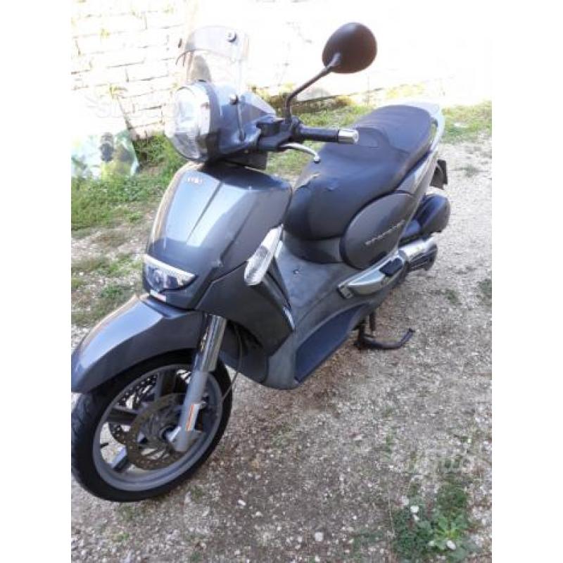 Aprilia Scarabeo 500